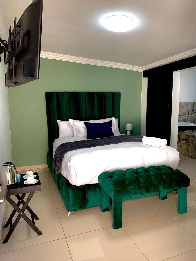 Thamani Guest House Randfontein Exterior foto
